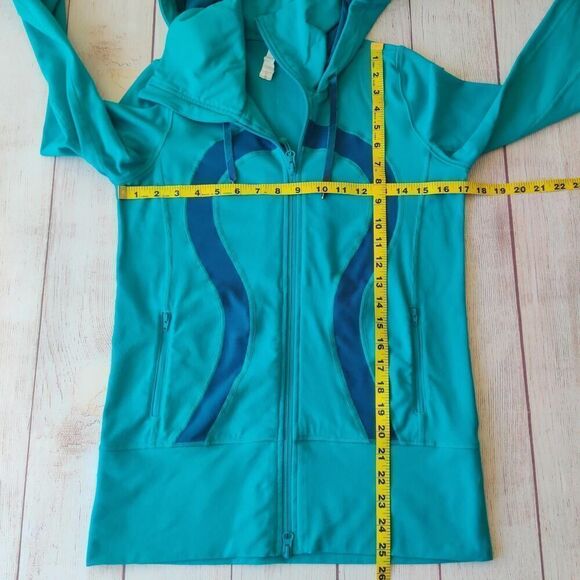 Lululemon Stride Hooded Jacket sz 6 - Picture 10 of 12